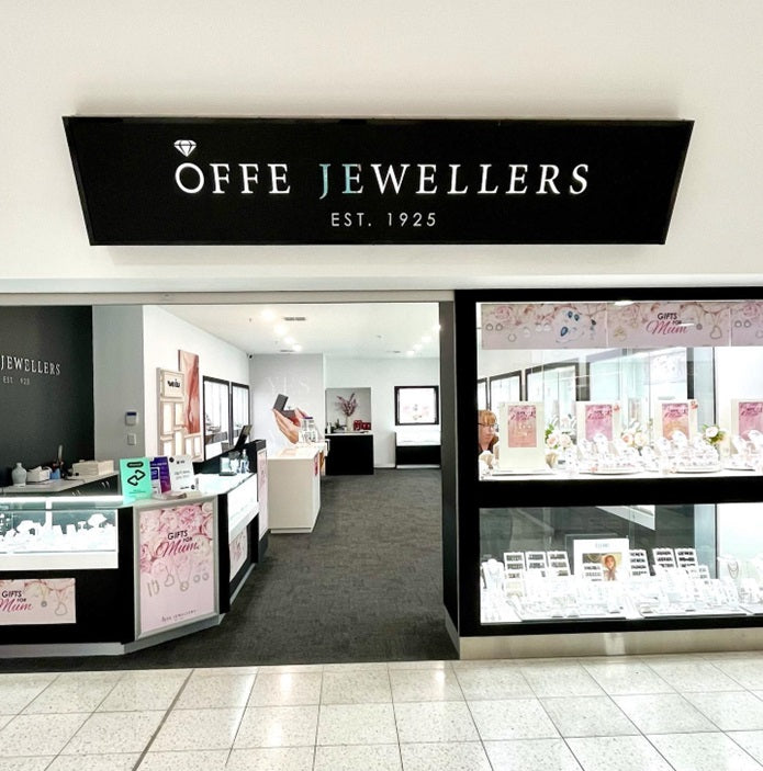 Jewelry stores open store sunday near me